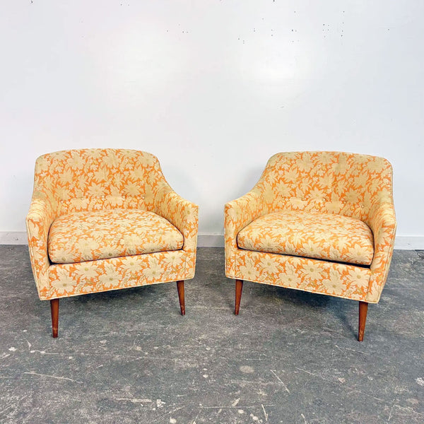 Pair of Mid-Century Barrel Back Armchairs with Tapered Legs