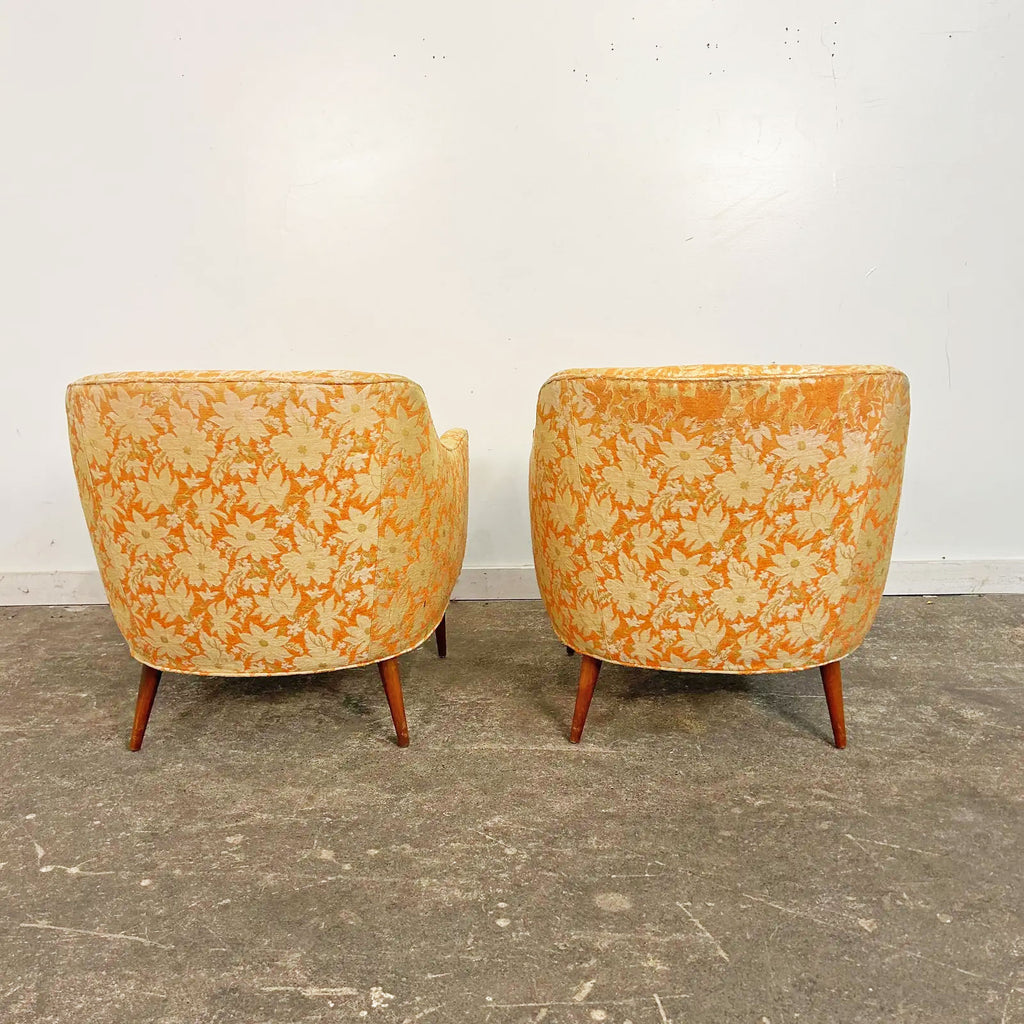 Pair of Mid-Century Barrel Back Armchairs with Tapered Legs