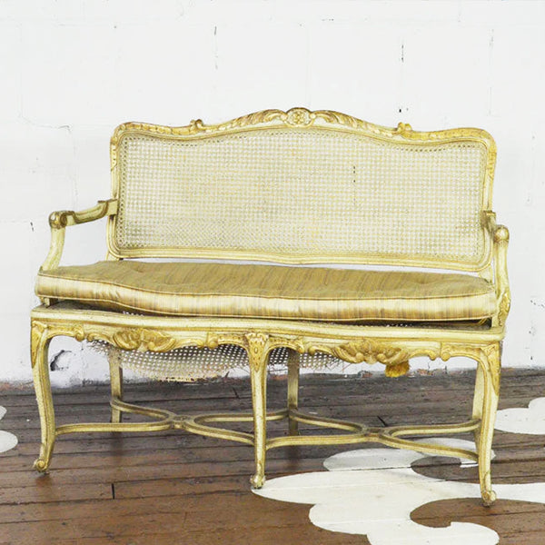 48.5" French-Style Settee