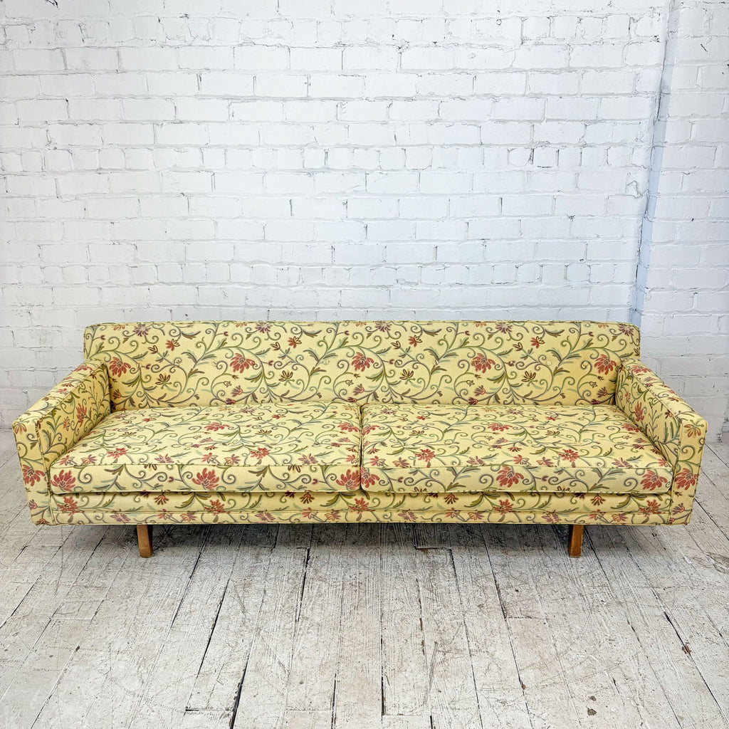 91" Dunbar Bracket Back Sofa